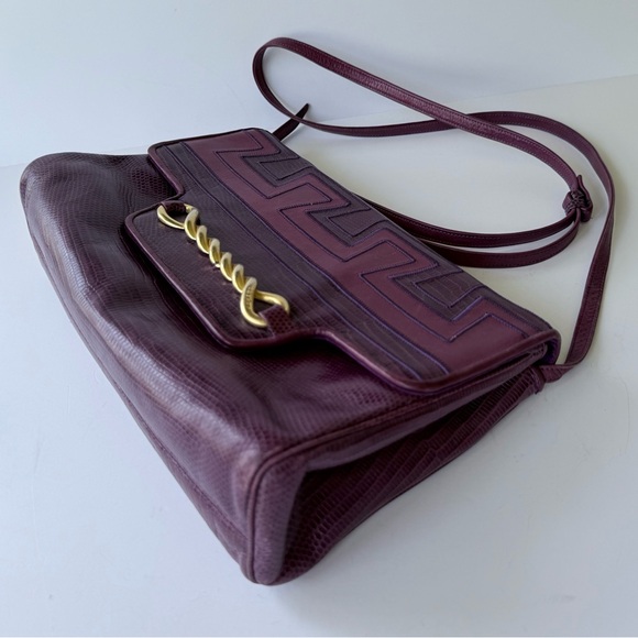 Vintage Purple Crossbody Bag with Gold Accent - Picture 4 of 16